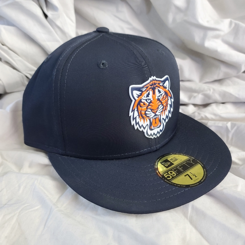 New era Detroit tigers hat. 7 1/2